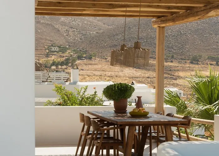 Beyond Naxos-exclusive Vacation *