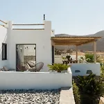 Beyond Naxos-exclusive Vacation Nyaraló *